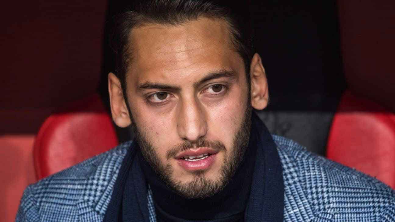 هاکان چالهان اوغلو